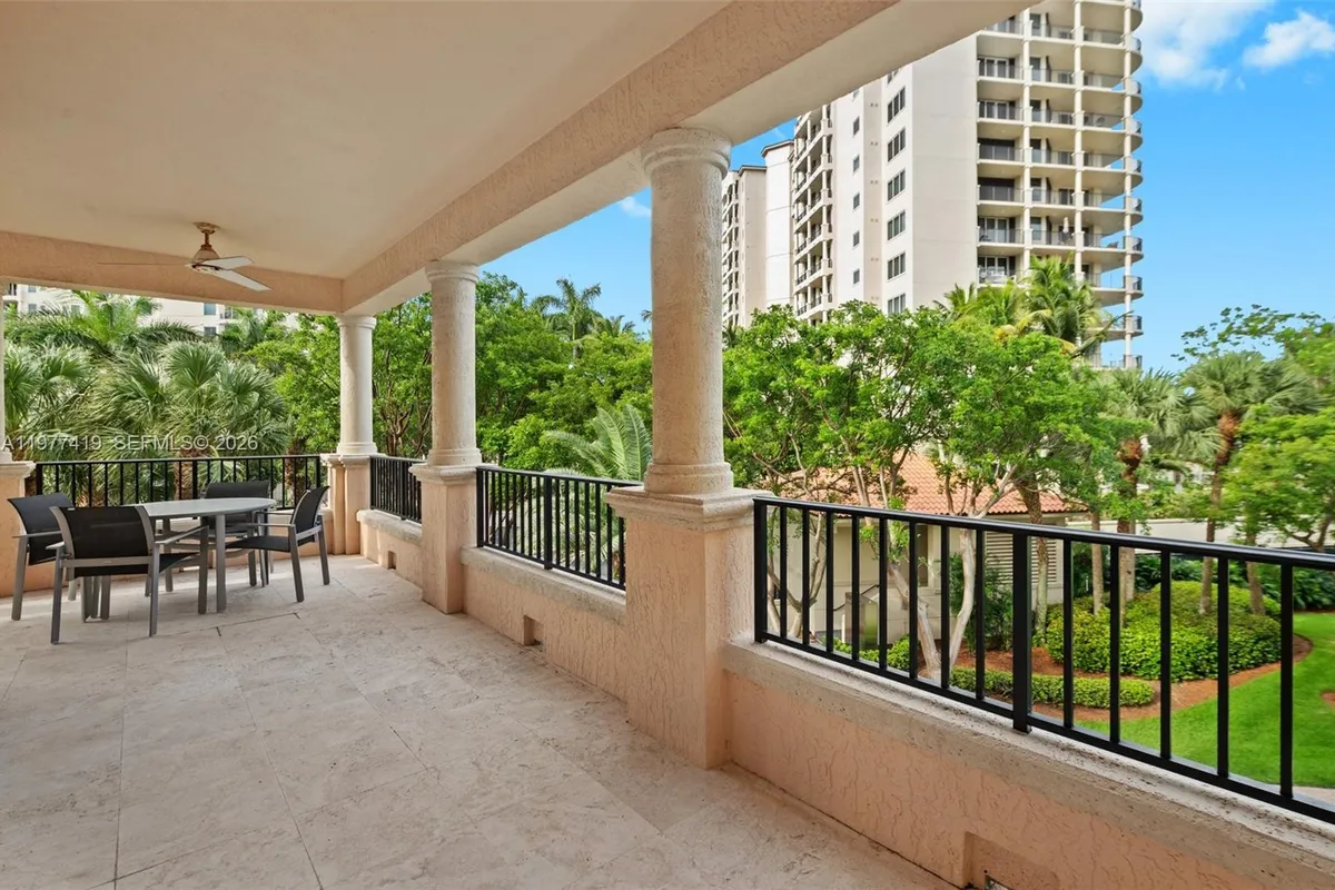 13633 Deering Bay Dr # 225, Coral Gables FL 33158