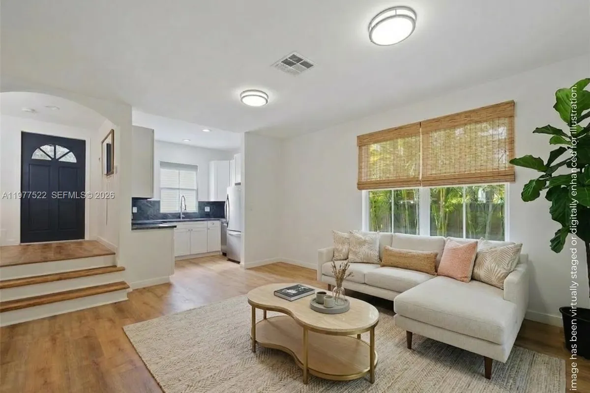 2976 Bird Ave # 18, Miami FL 33133