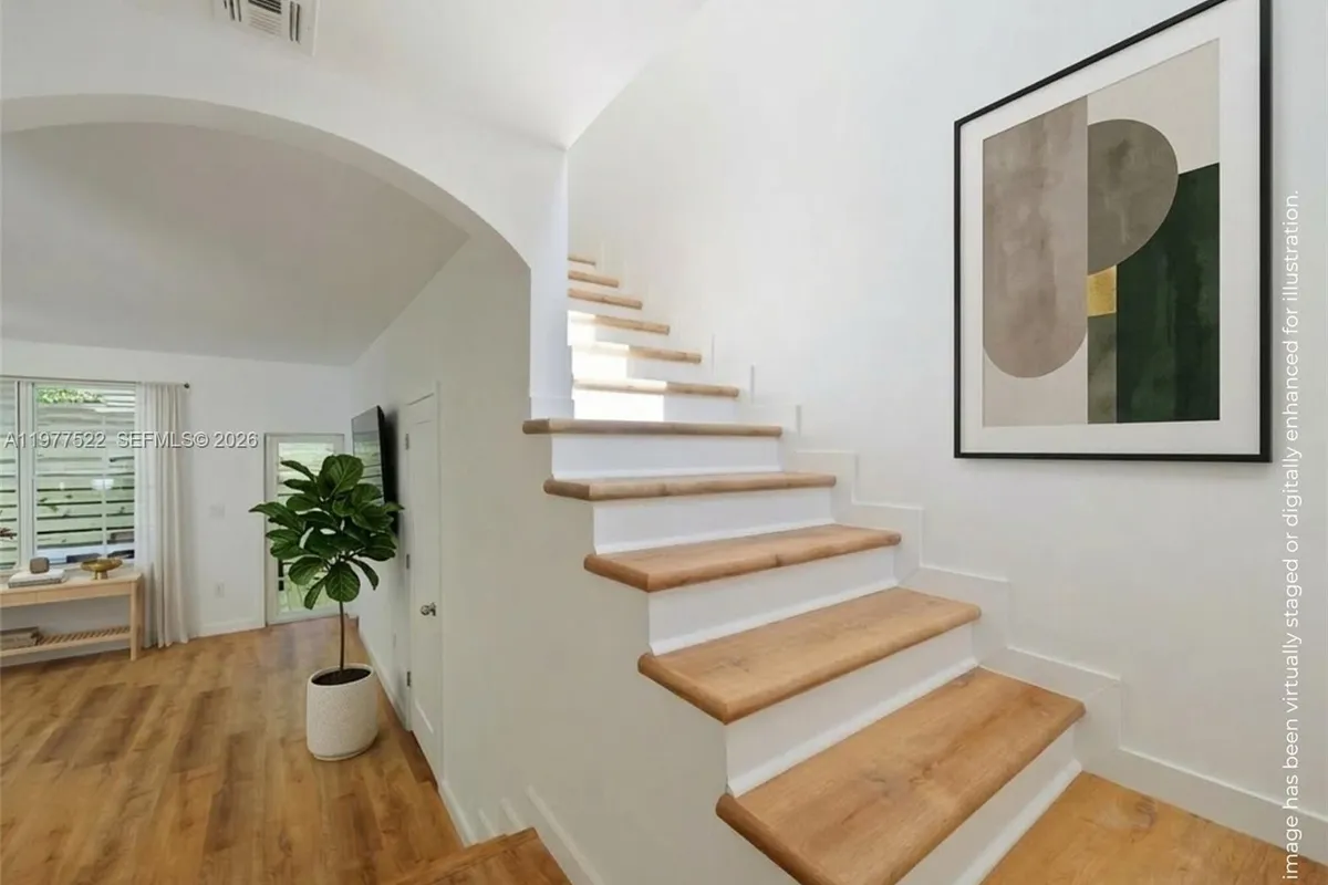 2976 Bird Ave # 18, Miami FL 33133