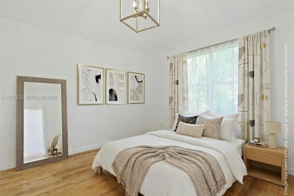 2976 Bird Ave # 18, Miami FL 33133