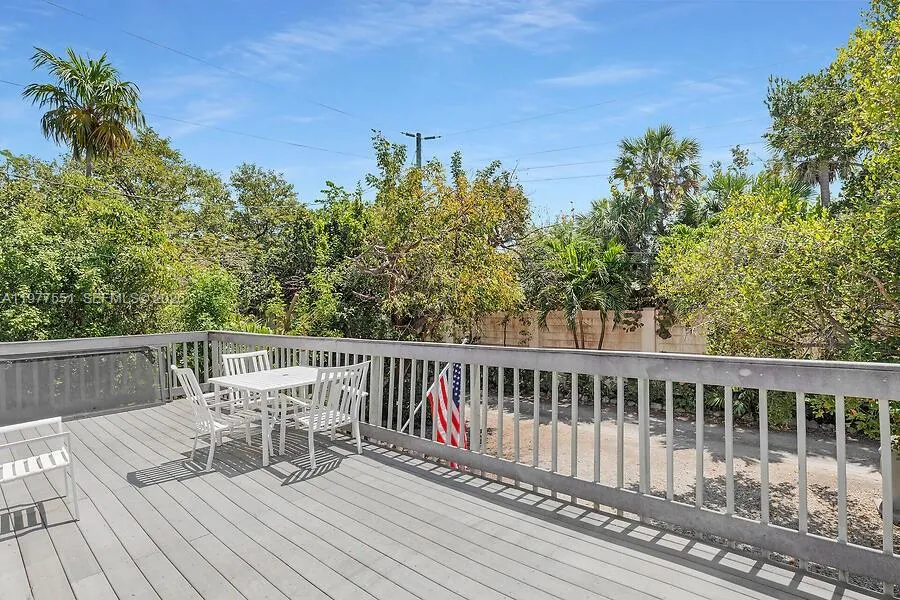 103 Stirrup Key Woods Rd, Marathon FL 33050