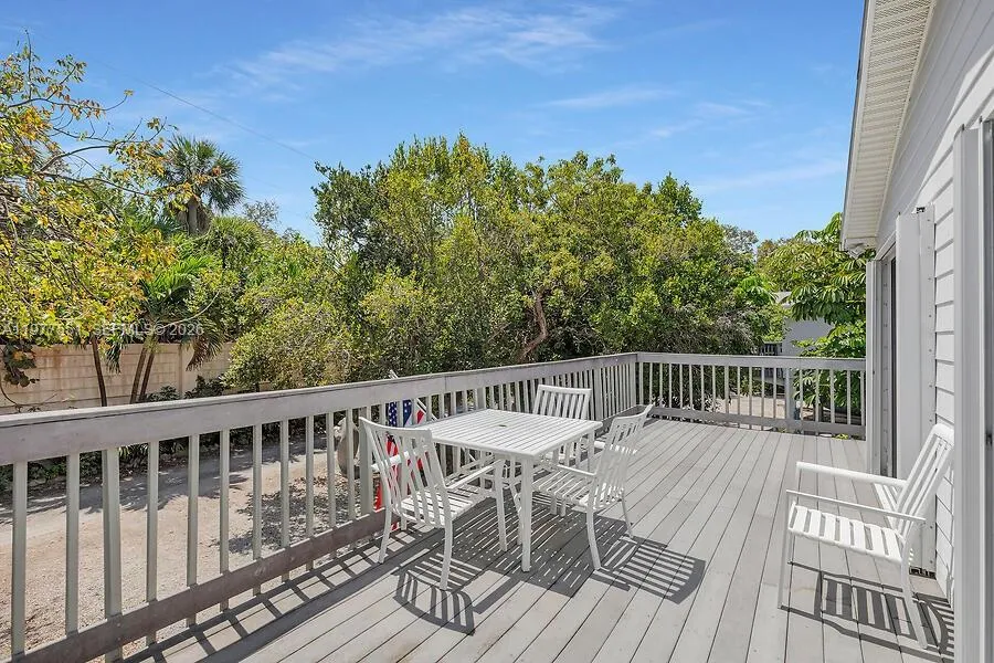 103 Stirrup Key Woods Rd, Marathon FL 33050