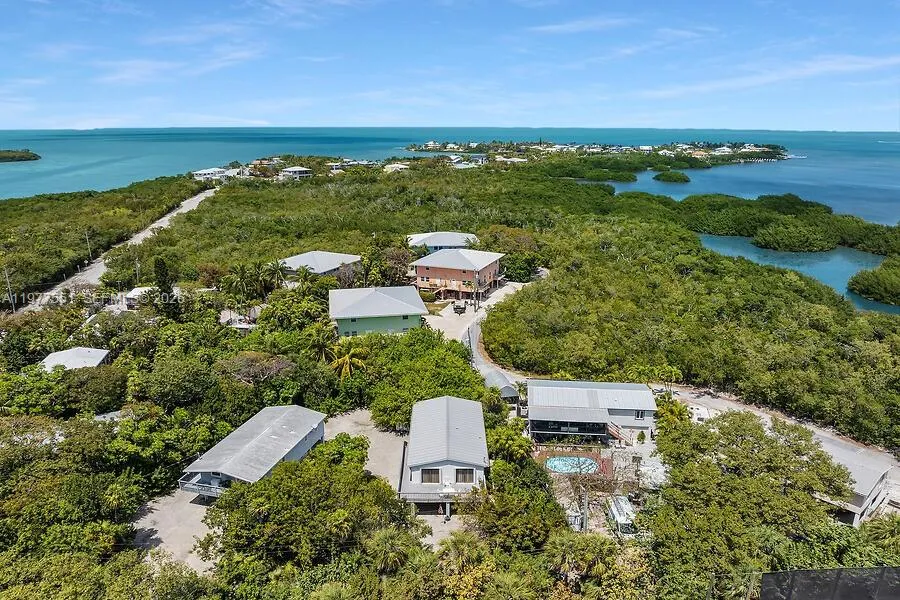 103 Stirrup Key Woods Rd, Marathon FL 33050