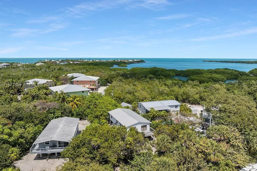 103 Stirrup Key Woods Rd, Marathon FL 33050