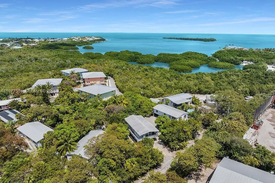 103 Stirrup Key Woods Rd, Marathon FL 33050
