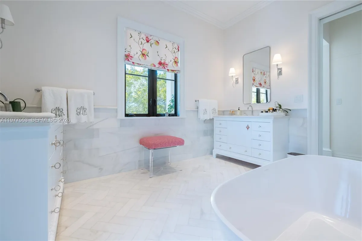 743 Almeria Ave, Coral Gables FL 33134