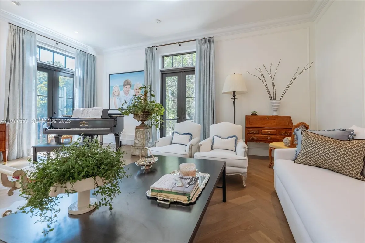 743 Almeria Ave, Coral Gables FL 33134