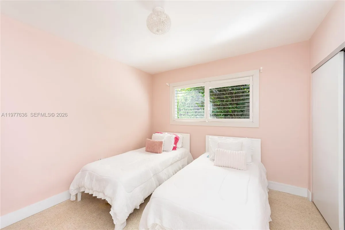 829 Malaga Ave, Coral Gables FL 33134