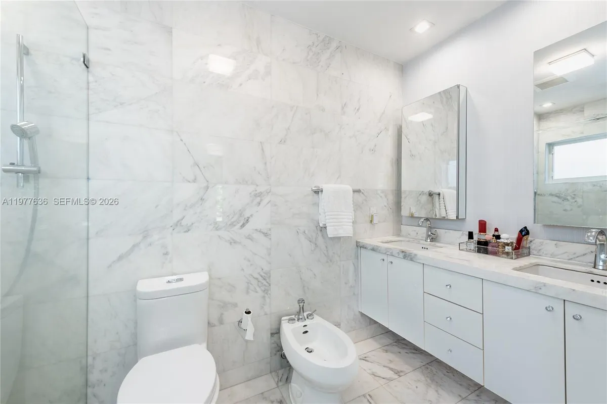 829 Malaga Ave, Coral Gables FL 33134