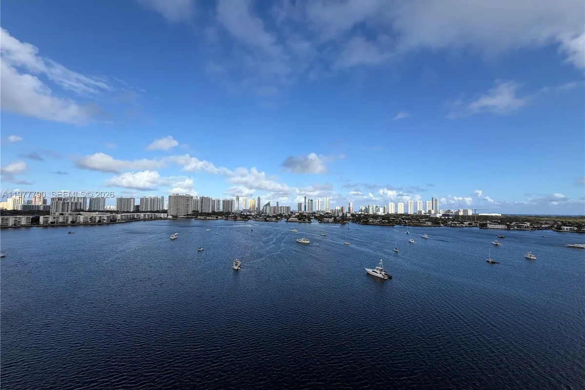 17111 Biscayne Blvd # 1211, North Miami Beach FL 33160