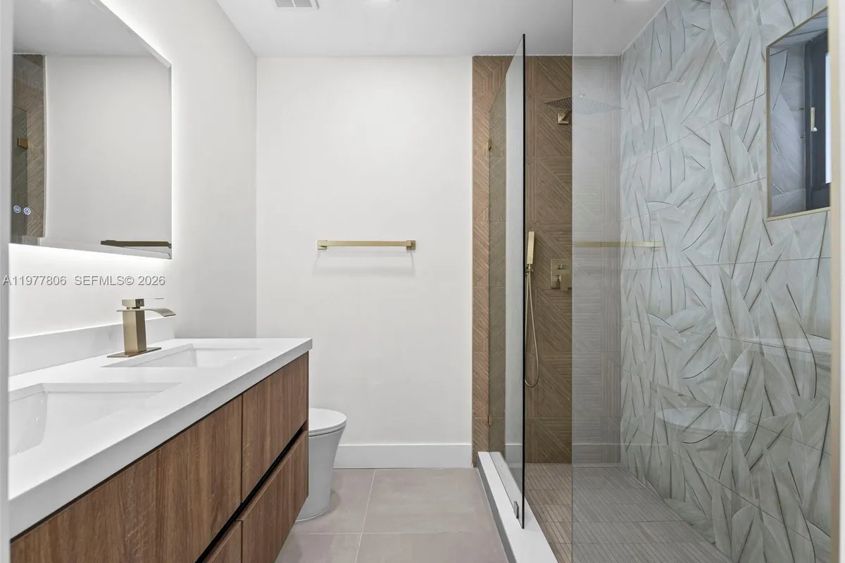 610 NE 164th Ter, North Miami Beach FL 33162