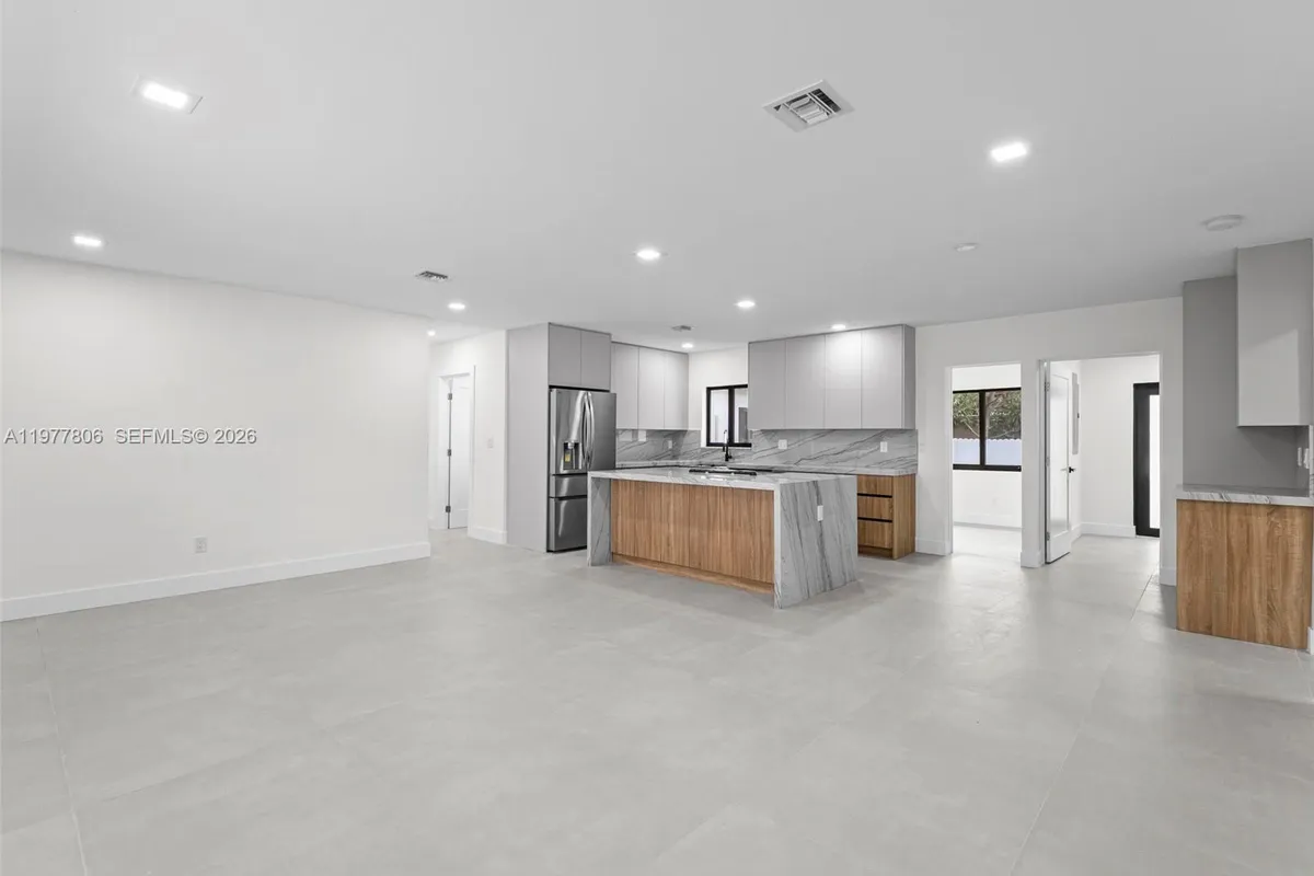 610 NE 164th Ter, North Miami Beach FL 33162