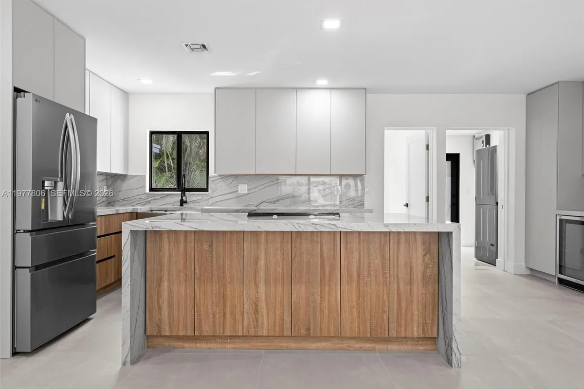 610 NE 164th Ter, North Miami Beach FL 33162