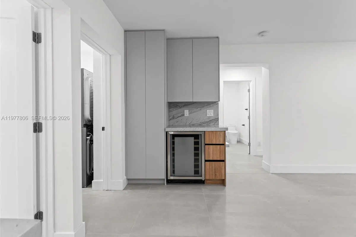 610 NE 164th Ter, North Miami Beach FL 33162