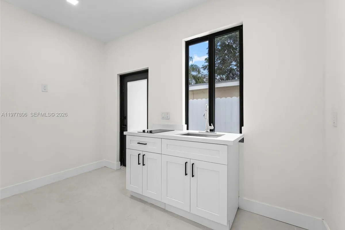 610 NE 164th Ter, North Miami Beach FL 33162