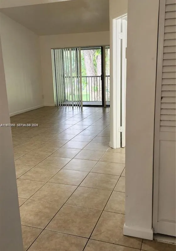 3948 NW 87th Ave # 3948, Sunrise FL 33351