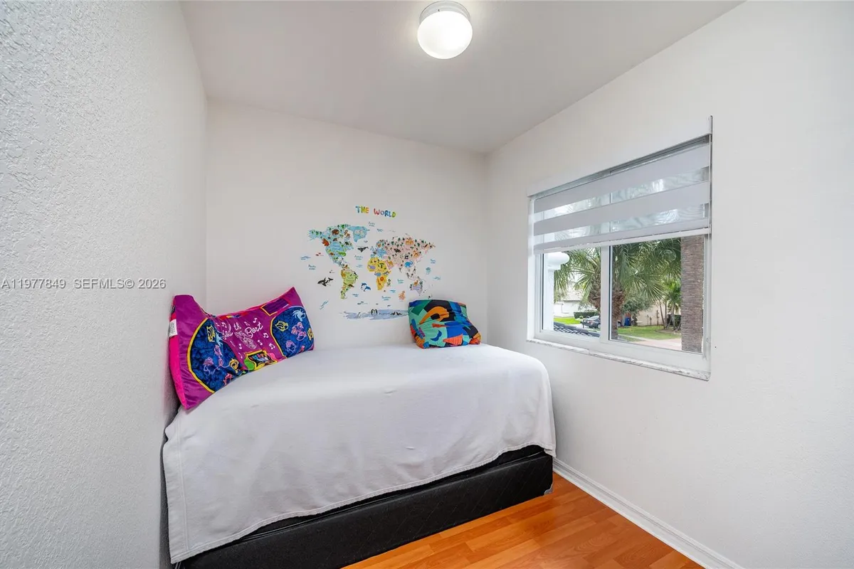 13391 SW 42nd St, Miramar FL 33027