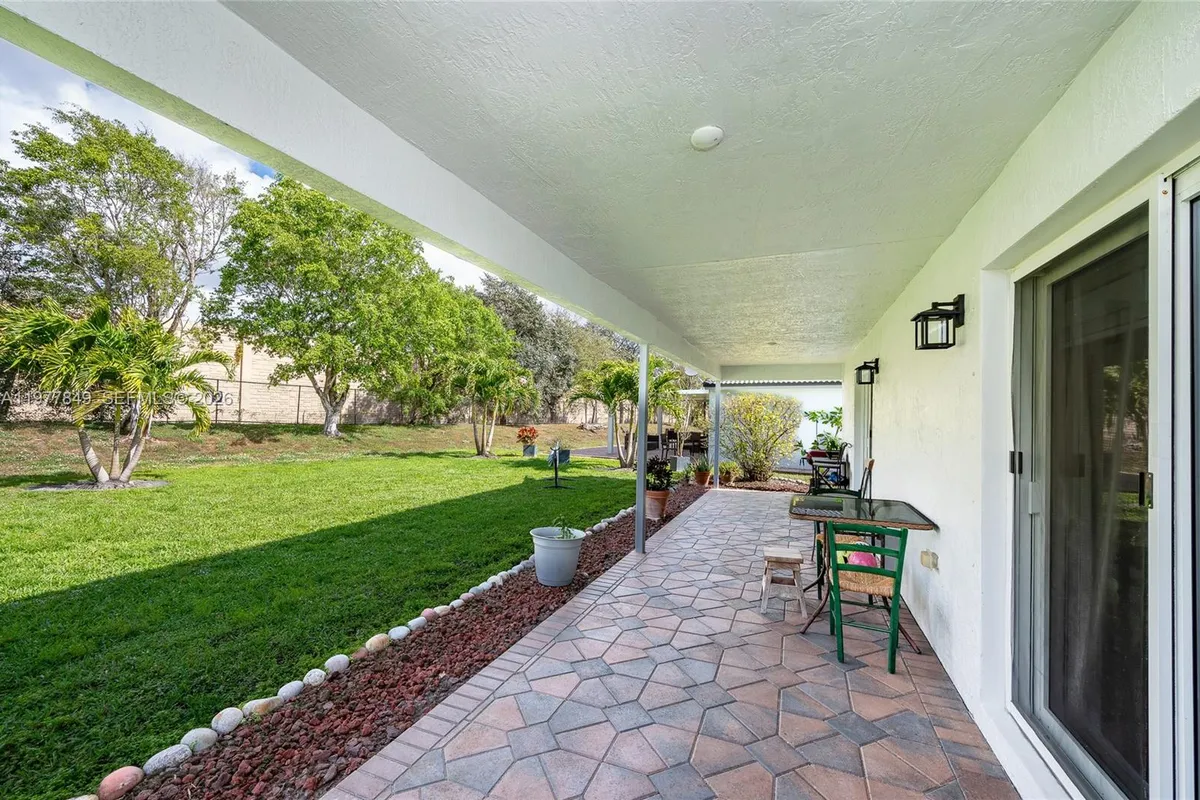 13391 SW 42nd St, Miramar FL 33027