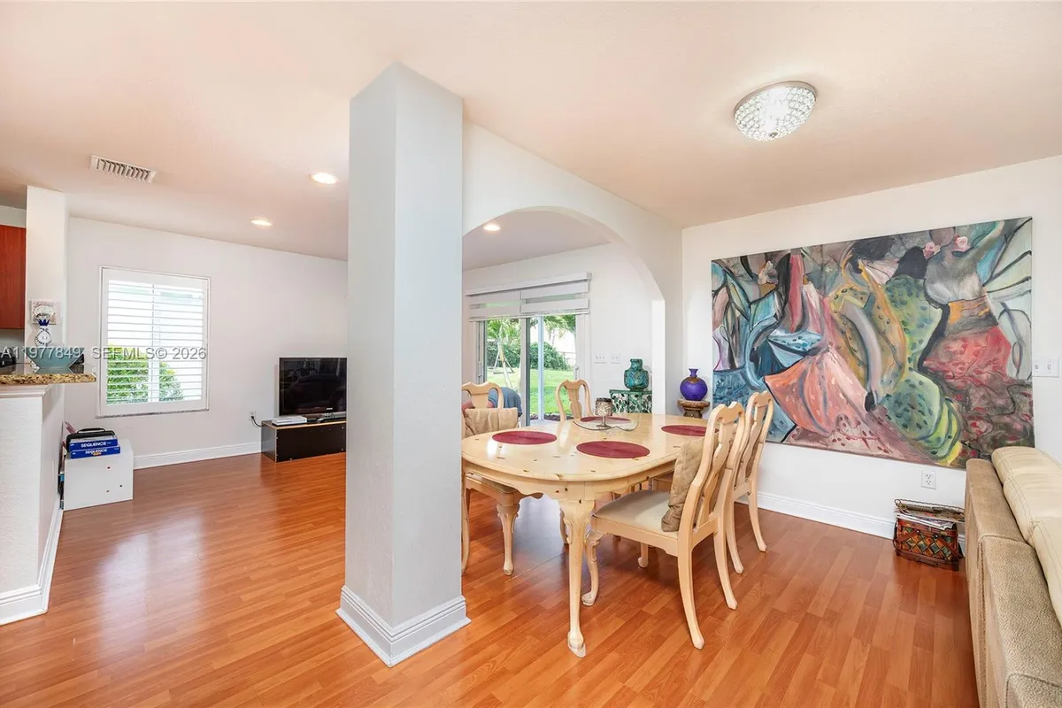 13391 SW 42nd St, Miramar FL 33027