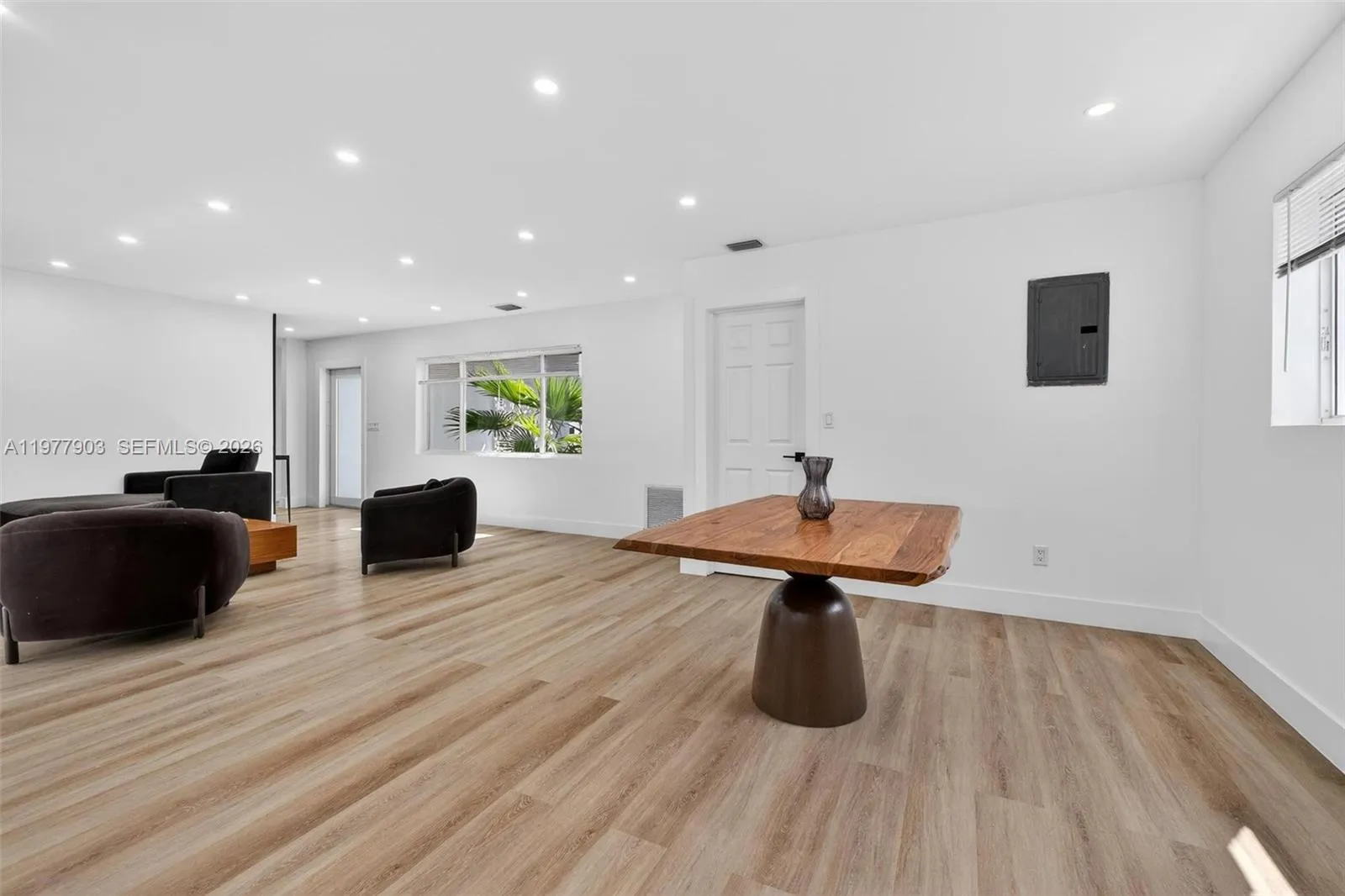 6621 Ficus Dr, Miramar FL 33023