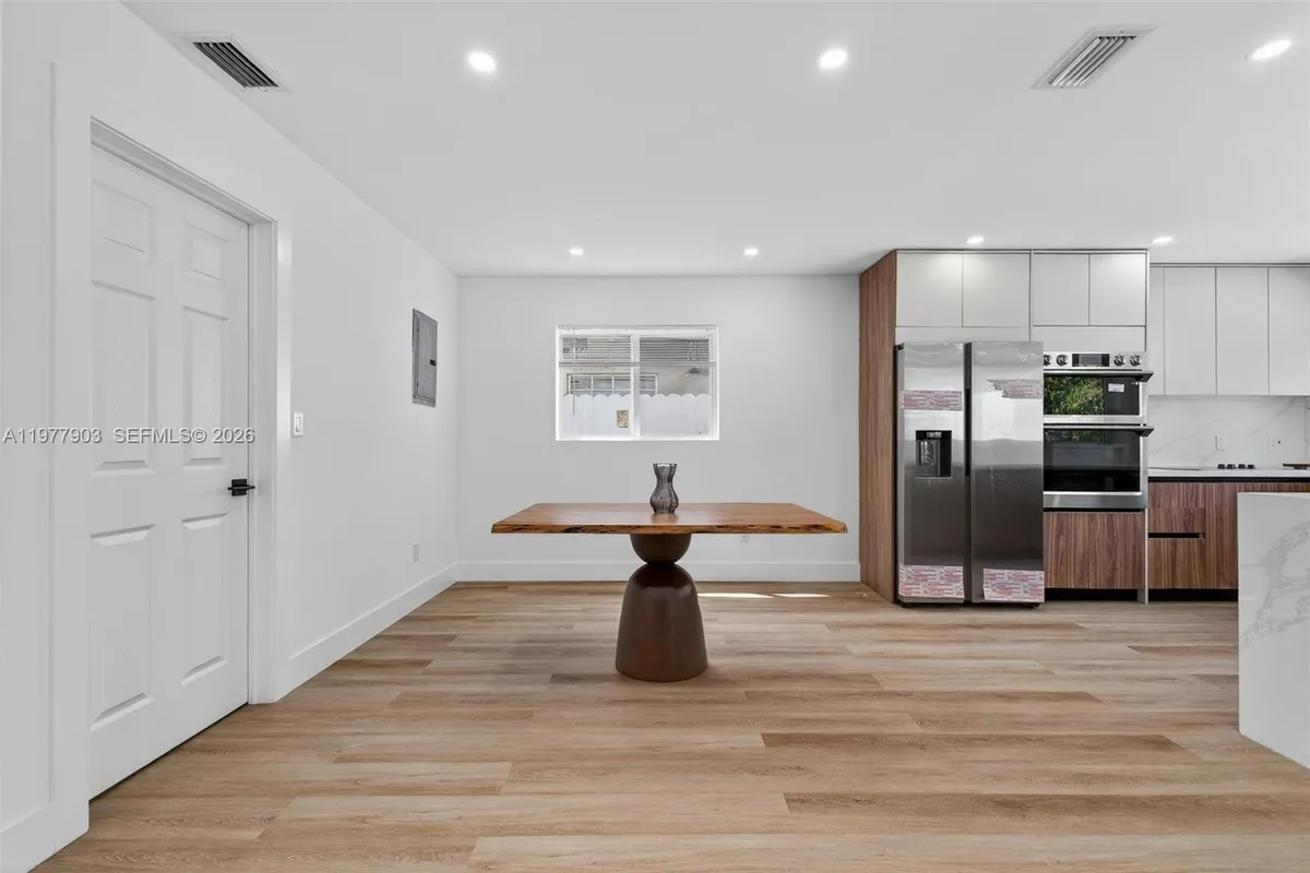 6621 Ficus Dr, Miramar FL 33023