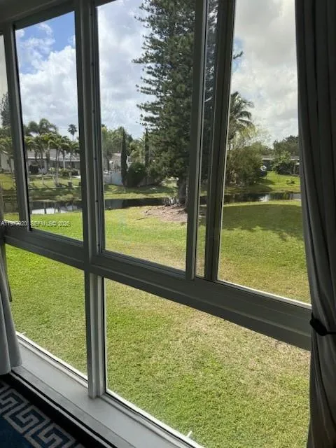 6570 Royal Palm Blvd # 215J, Margate FL 33063