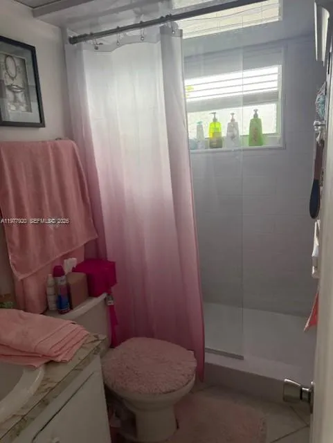 6570 Royal Palm Blvd # 215J, Margate FL 33063