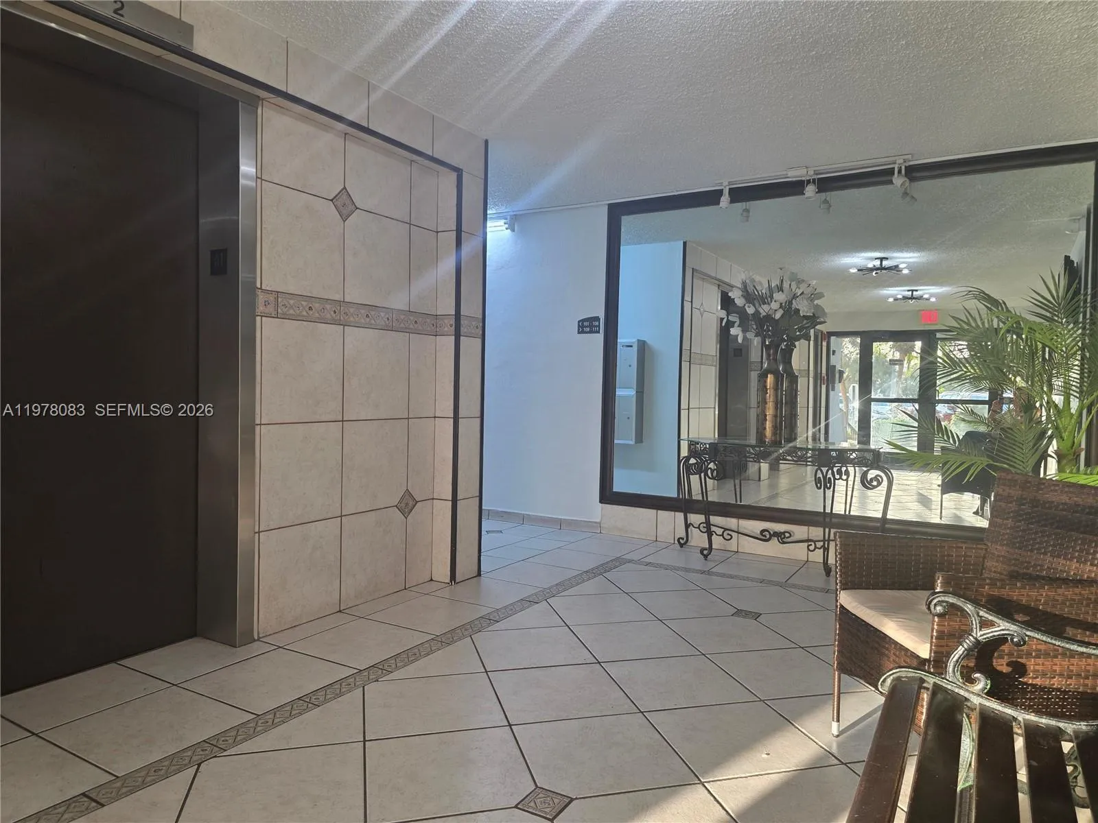 9688 Fontainebleau Blvd # 307, Miami FL 33172
