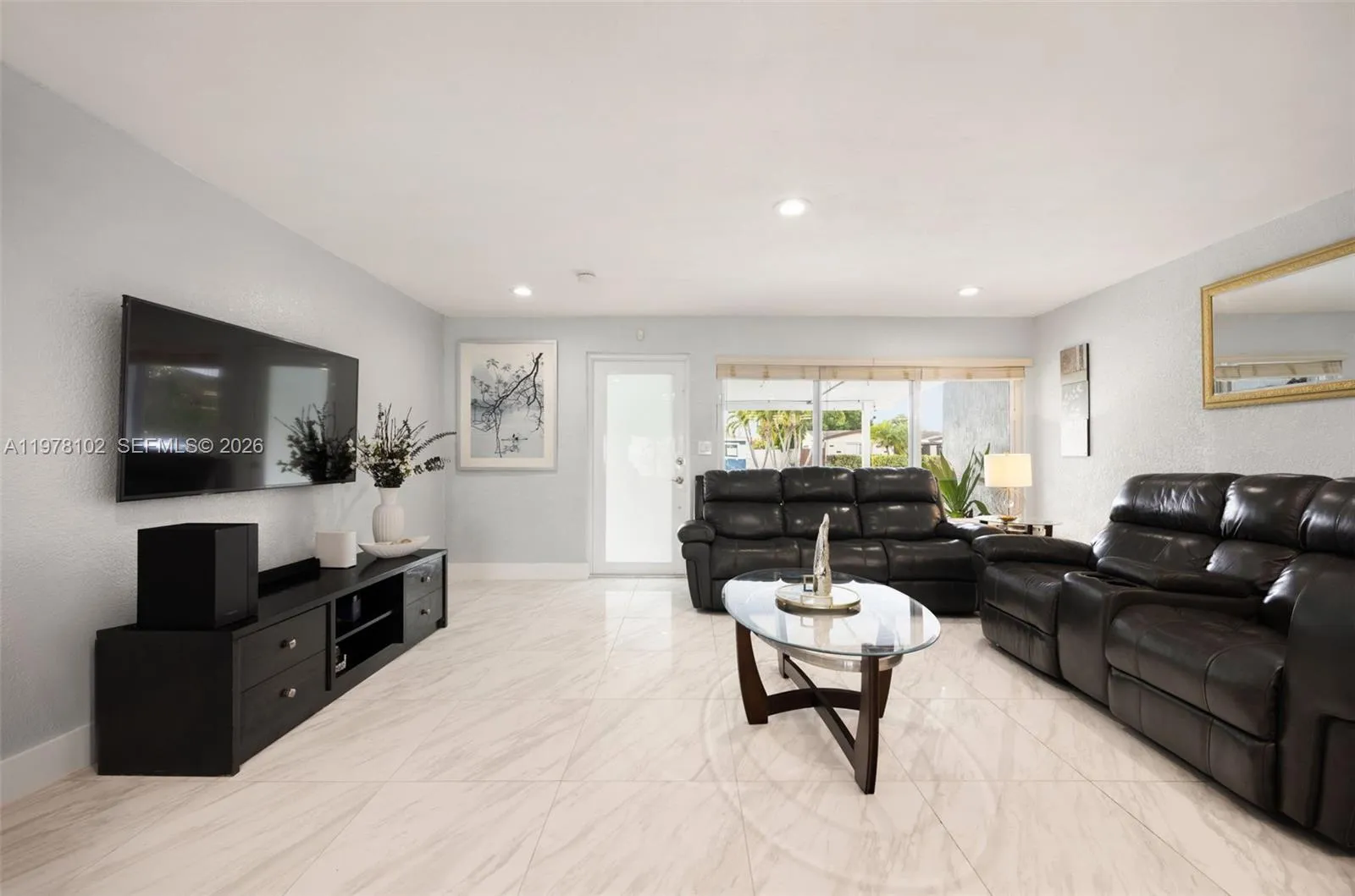 7331 Ramona St, Miramar FL 33023