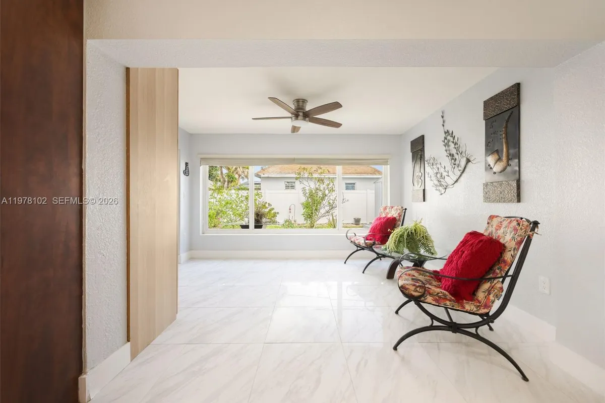 7331 Ramona St, Miramar FL 33023