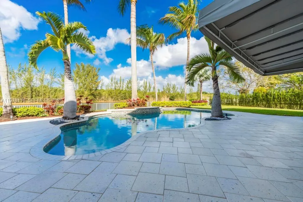 4724 SW 195th Way, Miramar FL 33029