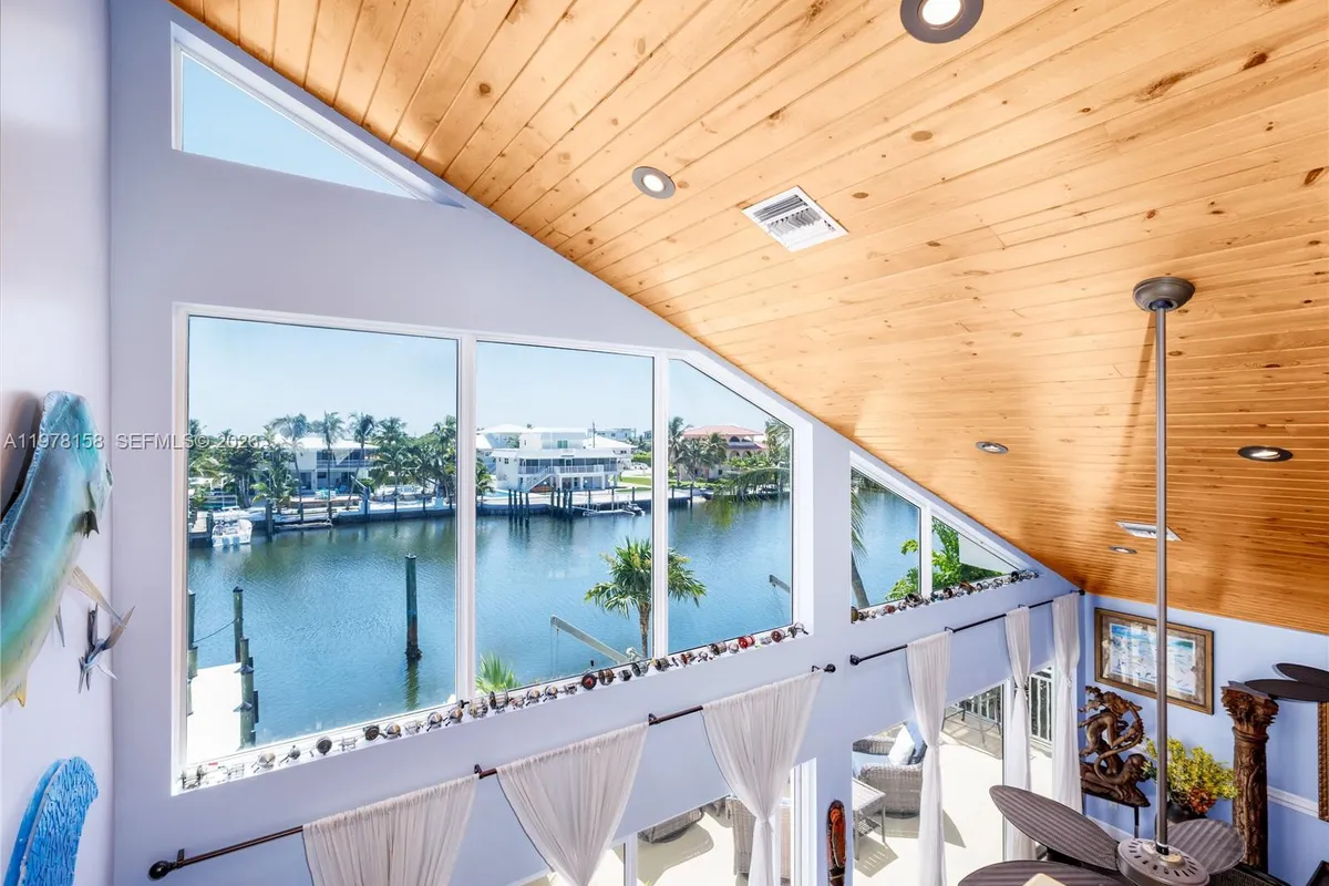 14 Avenue F, Marathon FL 33050