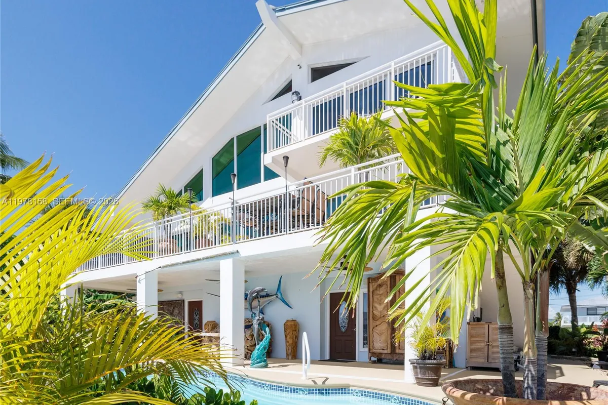 14 Avenue F, Marathon FL 33050