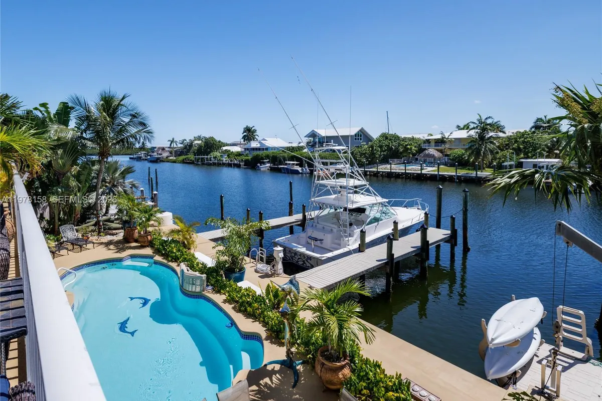 14 Avenue F, Marathon FL 33050