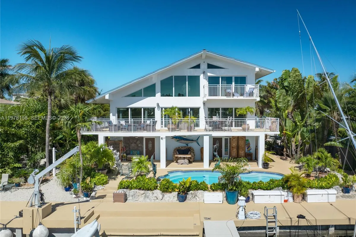 14 Avenue F, Marathon FL 33050