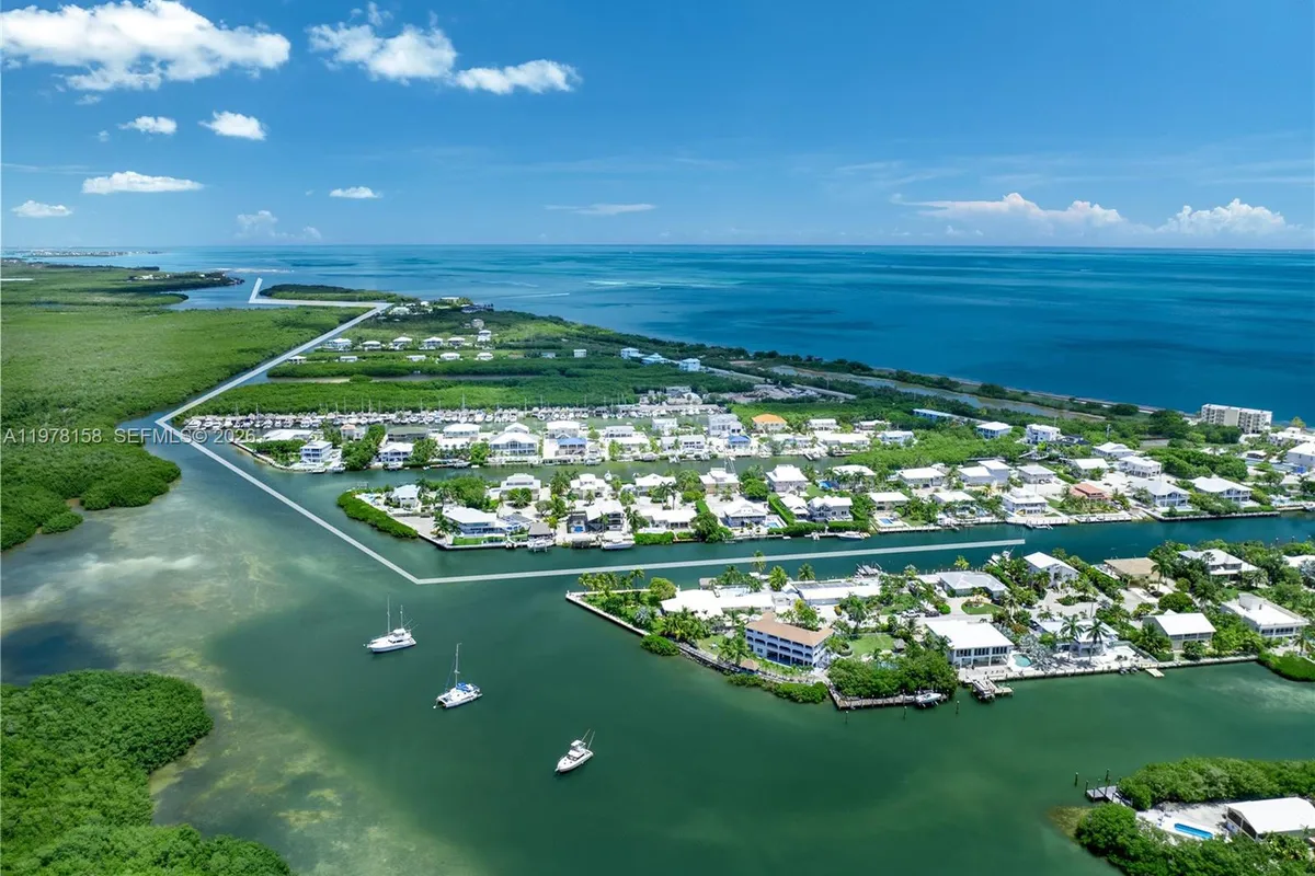 14 Avenue F, Marathon FL 33050