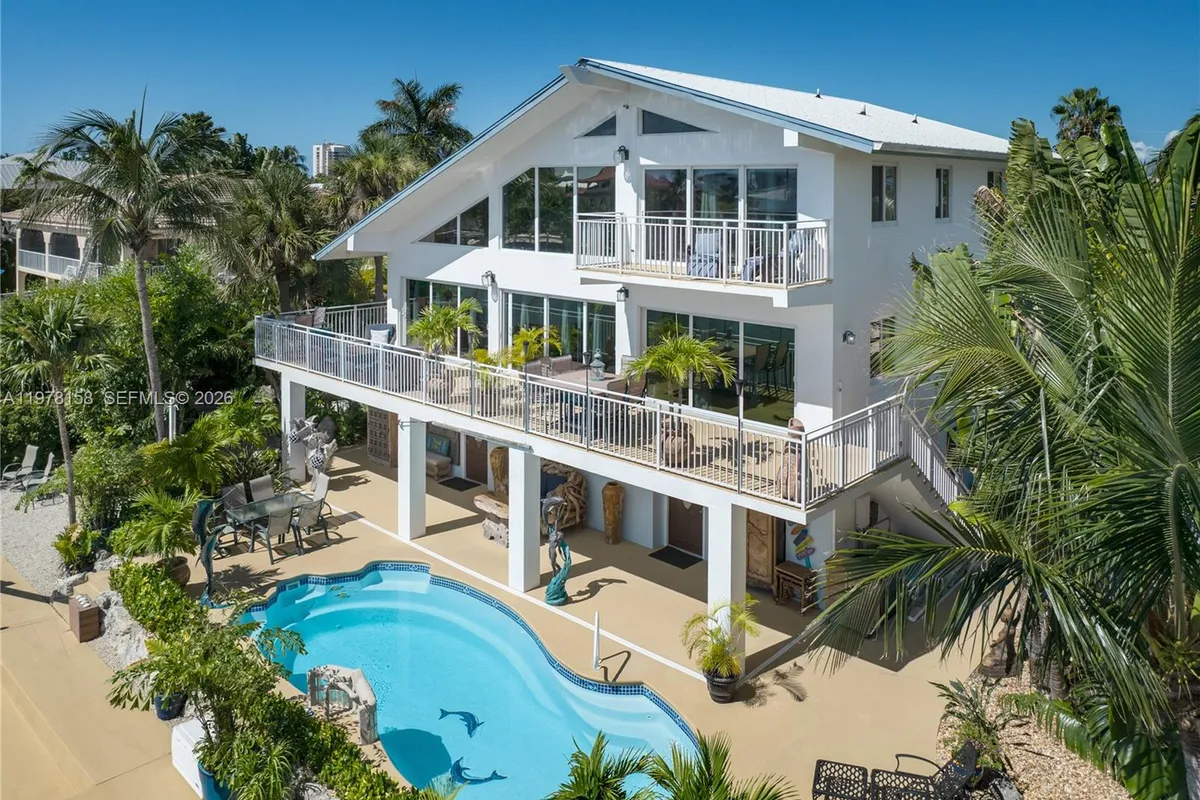 14 Avenue F, Marathon FL 33050