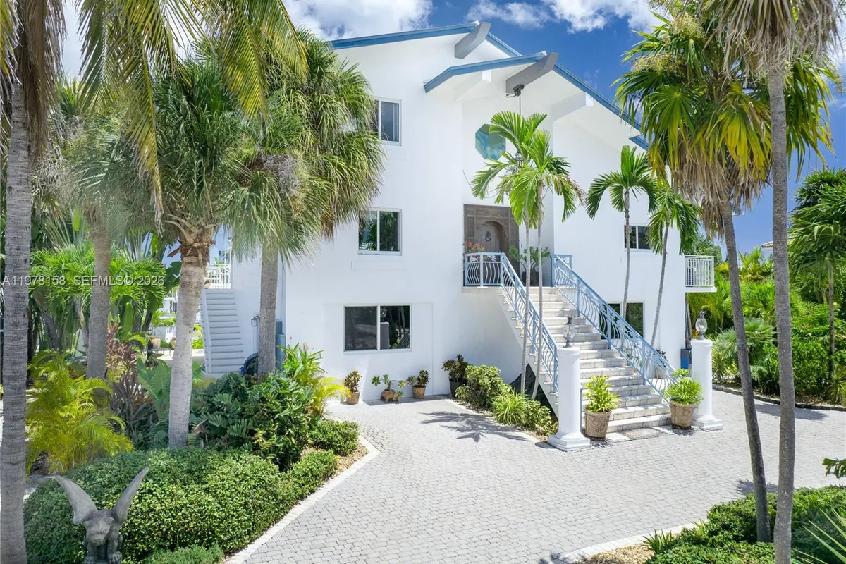 14 Avenue F, Marathon FL 33050