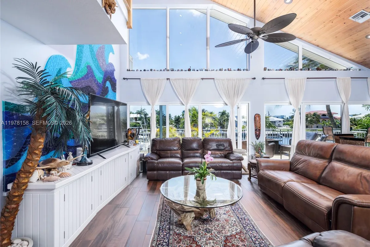 14 Avenue F, Marathon FL 33050