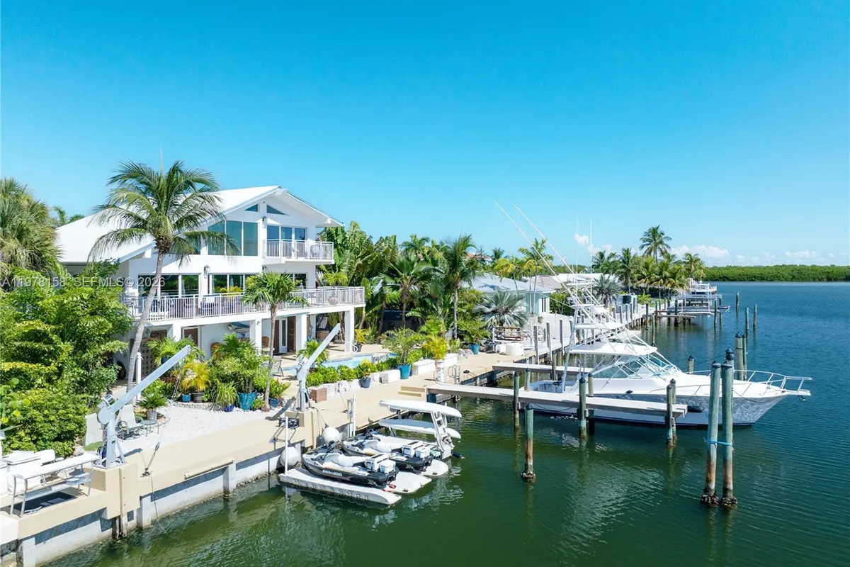 14 Avenue F, Marathon FL 33050