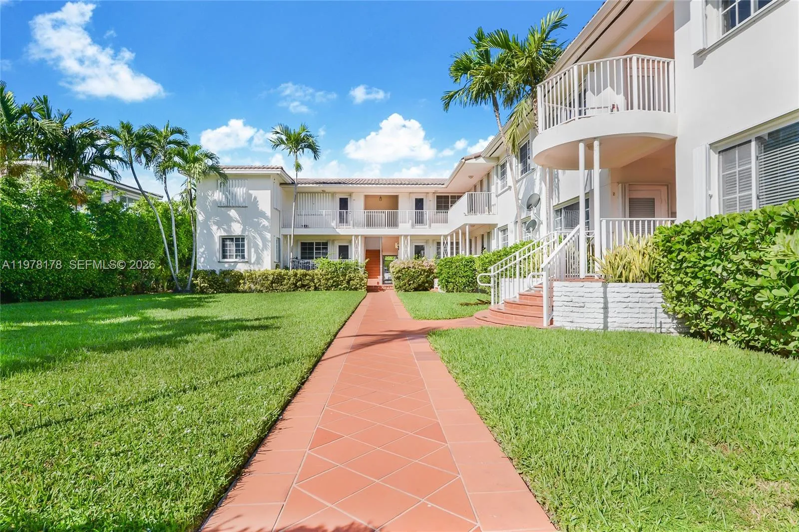 1 bath for rent at 34 Bal Bay Dr # 4, Bal Harbour FL 33154