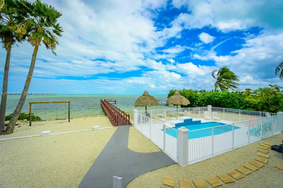 82 Tingler Ln, Marathon FL 33050