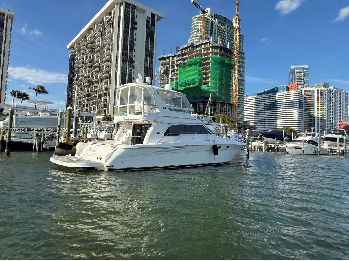 1901 Brickell Ave Slip 29A, Miami FL 33129