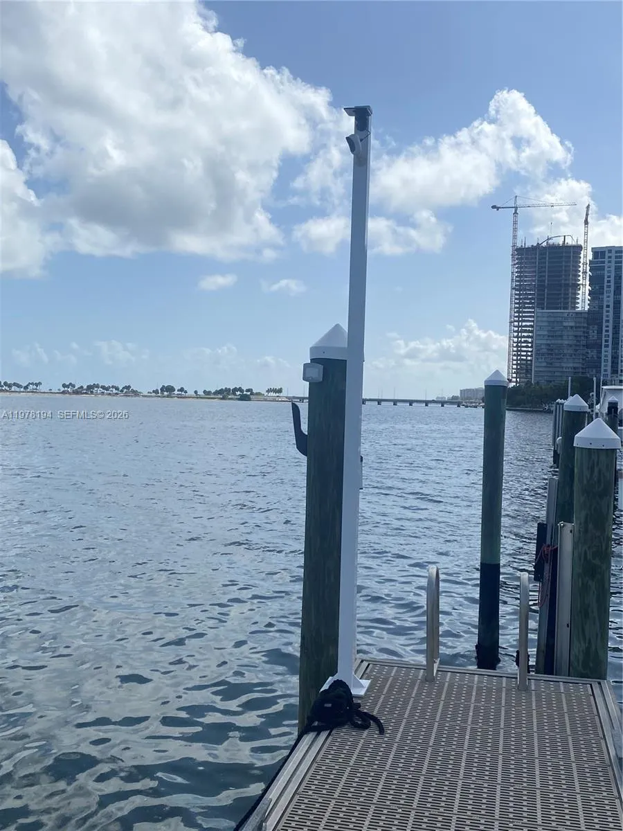 1901 Brickell Ave Slip 29A, Miami FL 33129