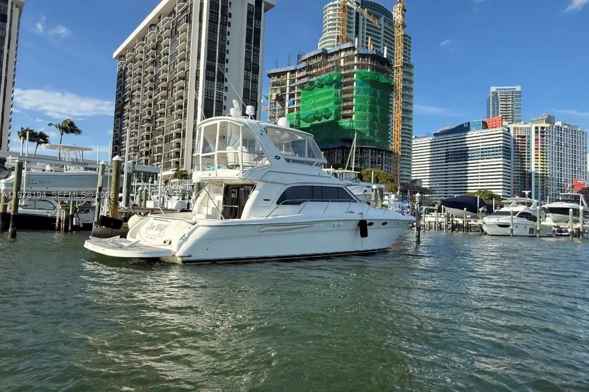 1901 Brickell Ave Slip 29A, Miami FL 33129