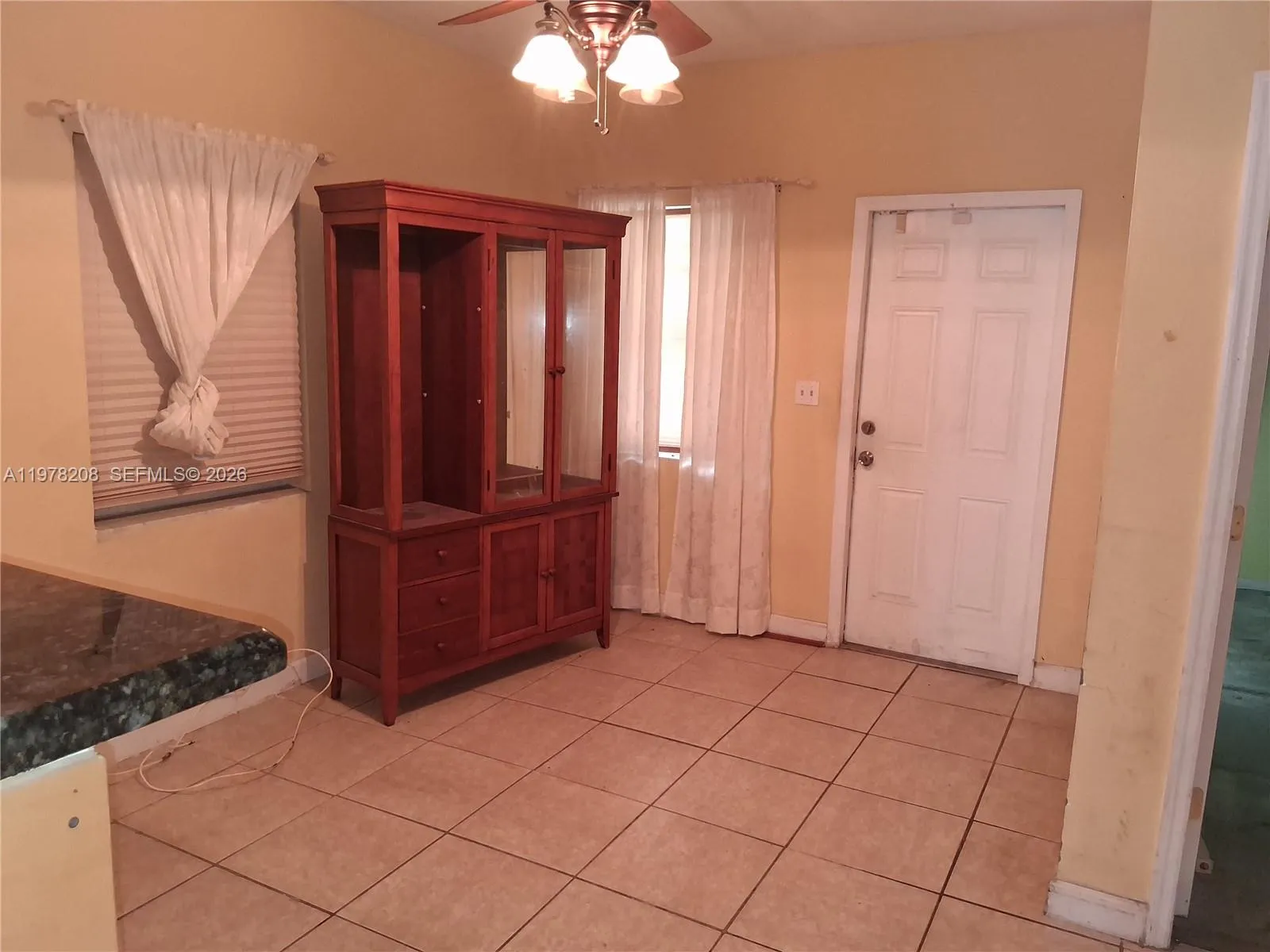 158 SW 5th St, Deerfield Beach FL 33441