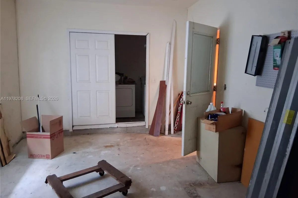 158 SW 5th St, Deerfield Beach FL 33441