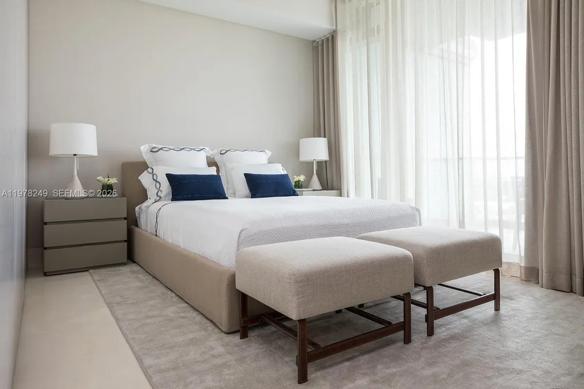 10201 Collins Ave # 707, Bal Harbour FL 33154