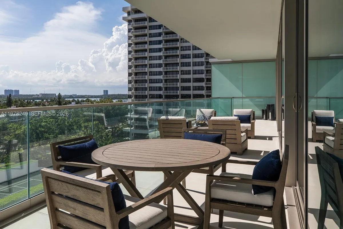 10201 Collins Ave # 707, Bal Harbour FL 33154