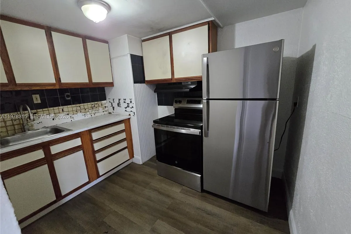 3162 SE Hawthorne St, Stuart FL 34997